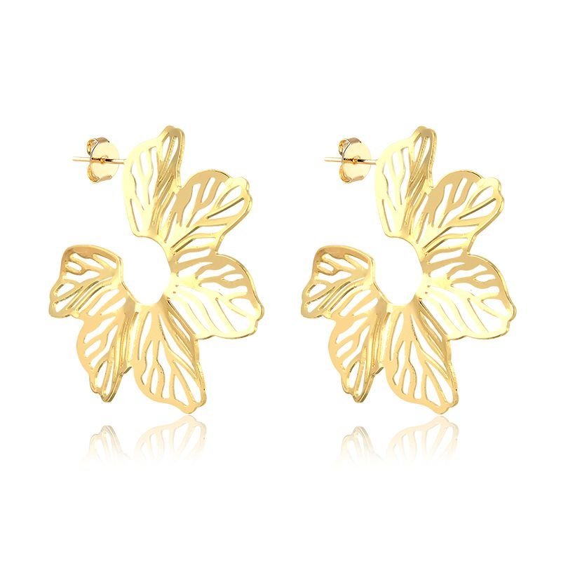 Argola Banho de Ouro 18K Tarraxa com Formato de Flor Trabalhada Vazado (4cm)