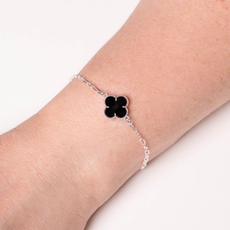 Pulseira Banho de Prata Elos 1X1 com Pingente 1 Motivo Alhambra Van Cleff Preto