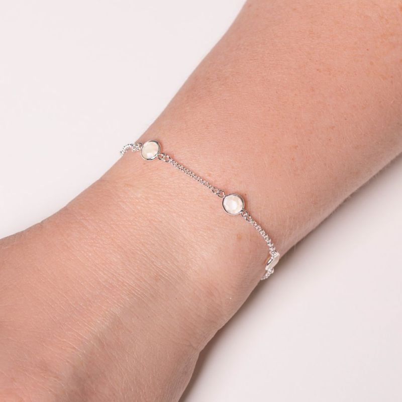 Pulseira Banho de Prata Elos Português Fino com Detalhe em Pedras Redondas